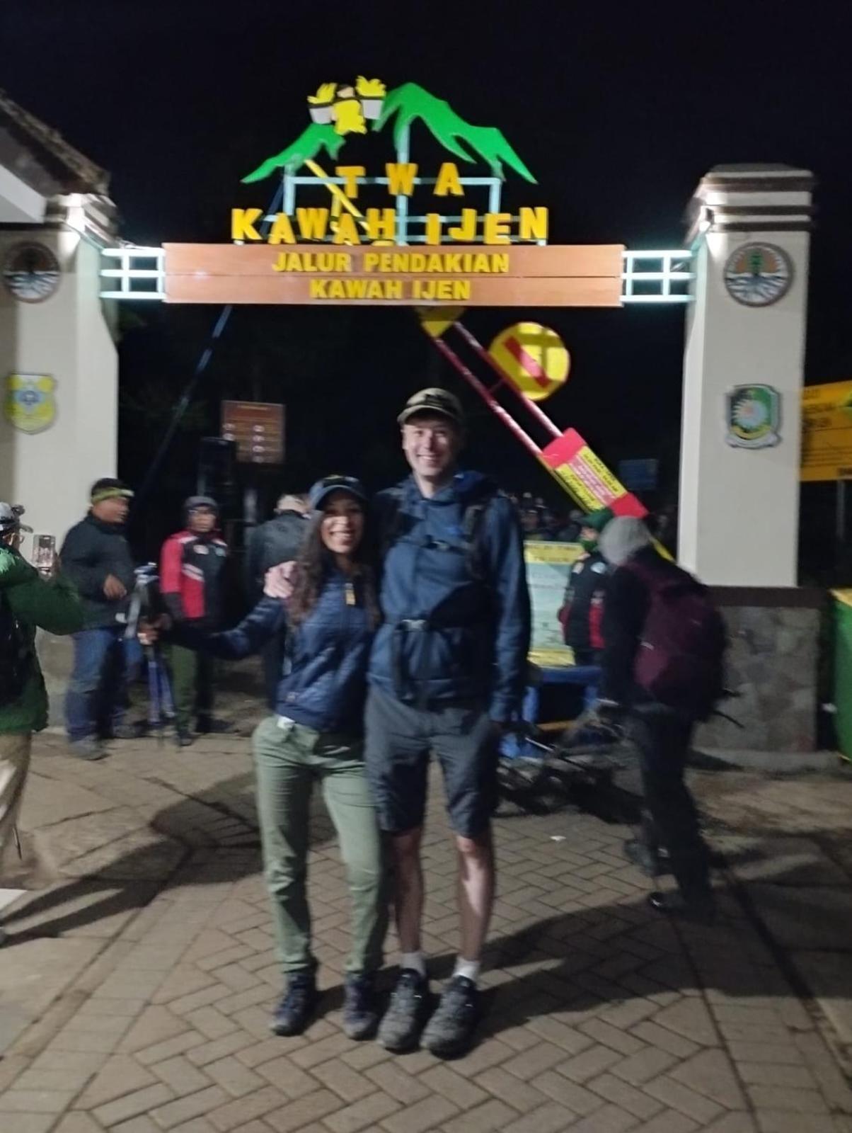 Dannu'S Homestay Ijen And Bromo Tour Banyuwangi  Exterior foto
